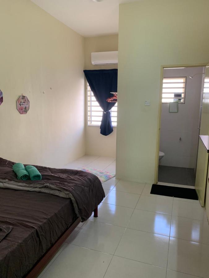 Zillqayyim Homestay セリ・イスカンダル エクステリア 写真